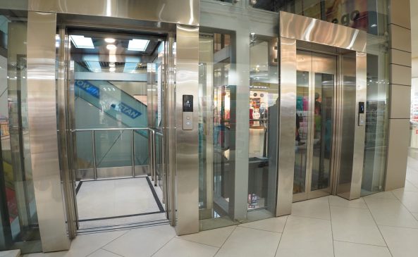 Pak China Mall G9 Passenger Lift